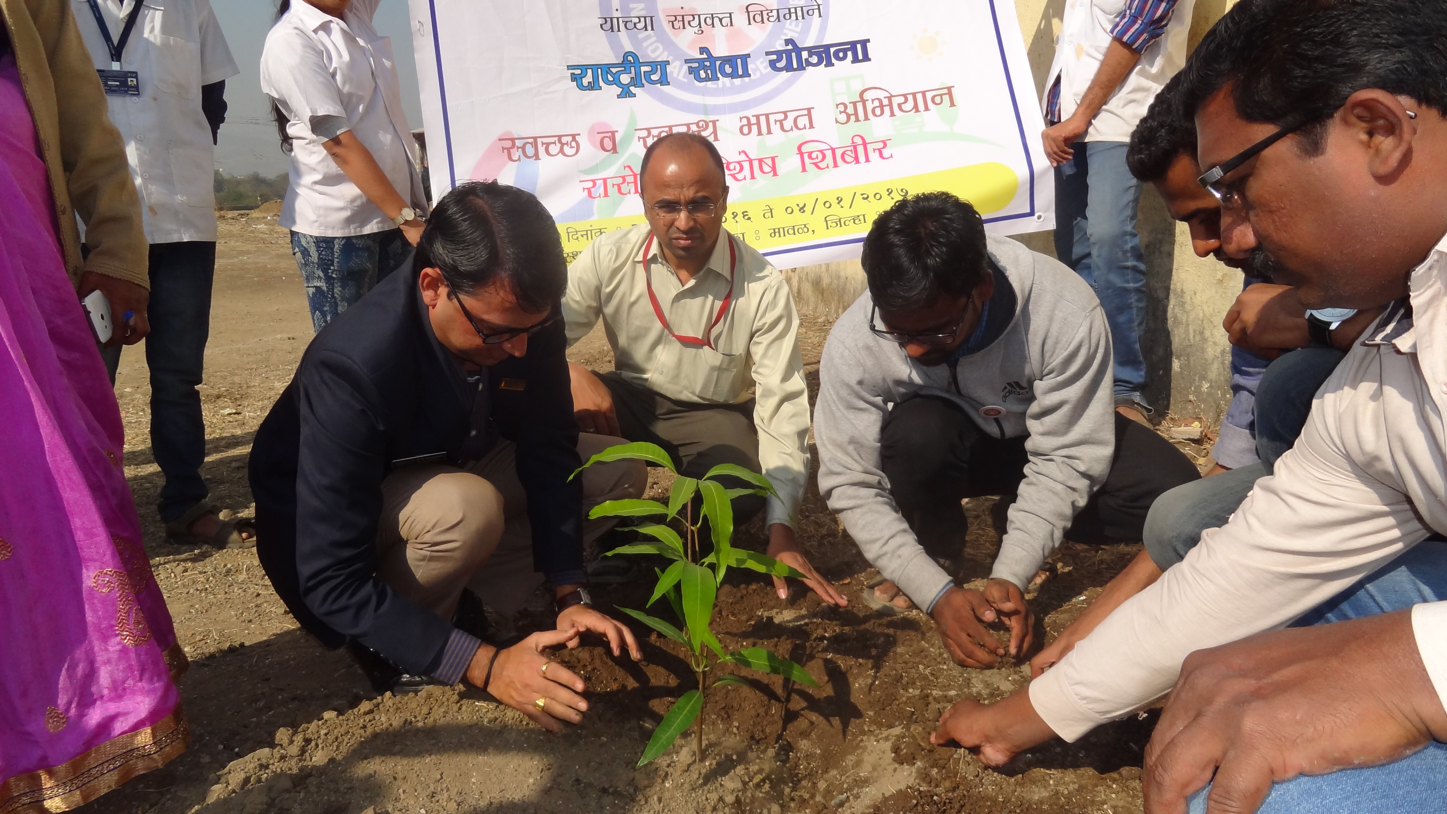 inaugrationoftreeplantationbyDr.N.S.Vyawahare.jpg